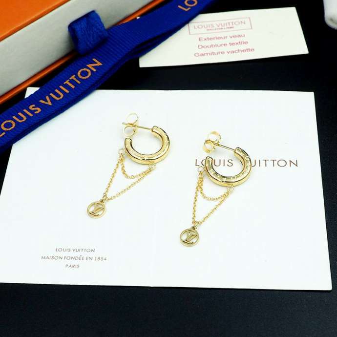 Picture of LV Earring _SKULVearring09293811881